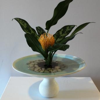 Ikebana arrangement